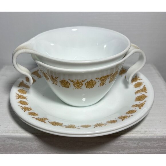 Vintage Corelle Butterfly Gold Tea Cups With Hook Handles and Saucers Set of 2 - Picture 3 of 12